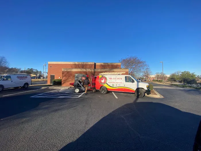 PUR-AYR (Air Duct Cleaning & Restoration) Picture 4