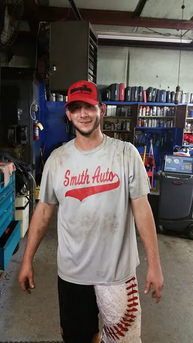 Smith's Auto Repair Picture 9