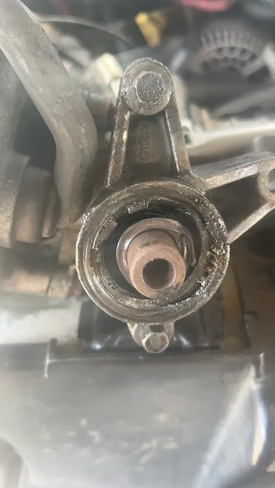 Lee’s mobile service Picture 10