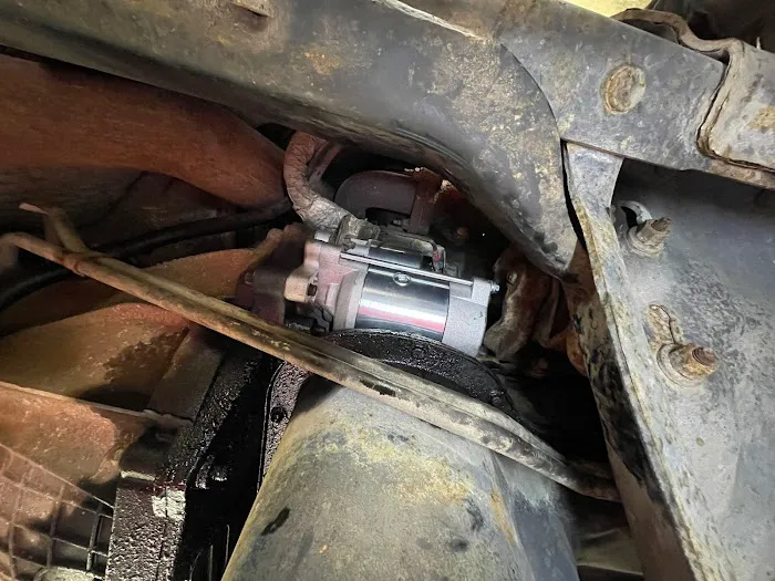 Regular Maintenance & Repair Picture 6