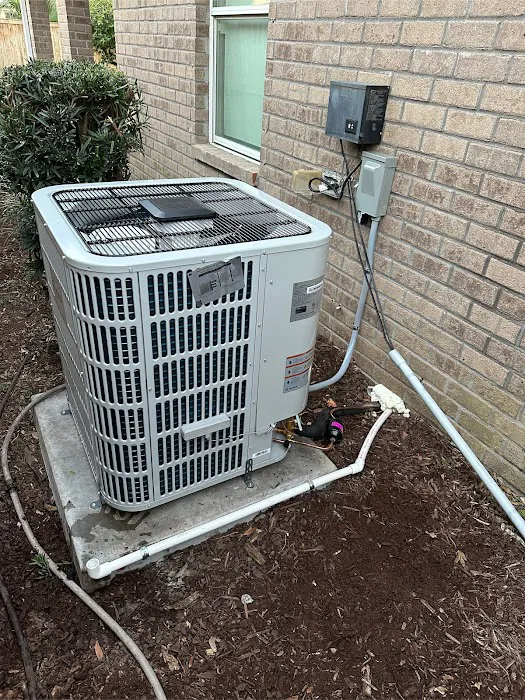 Hugh's Air Repair LLC Picture 2