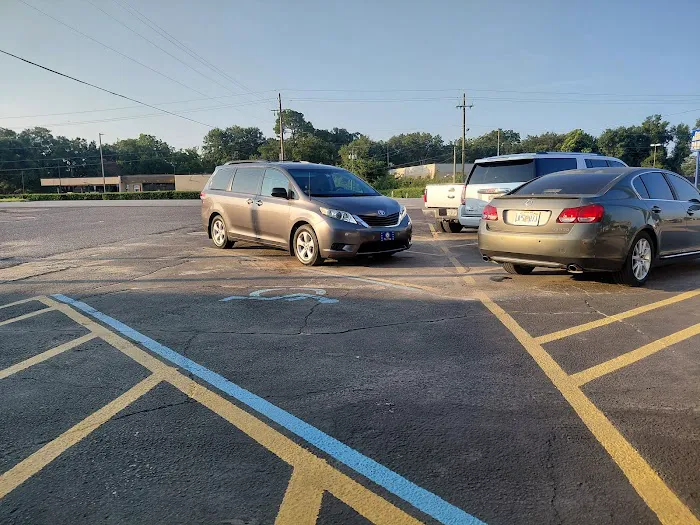 Pensacola AC & Auto Service Center Picture 5