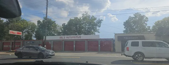 Del's Automotive Picture 6