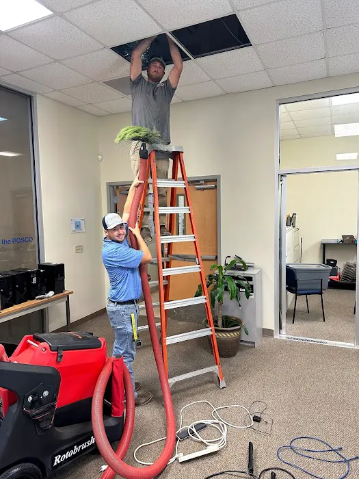 Air Experts Picture 1