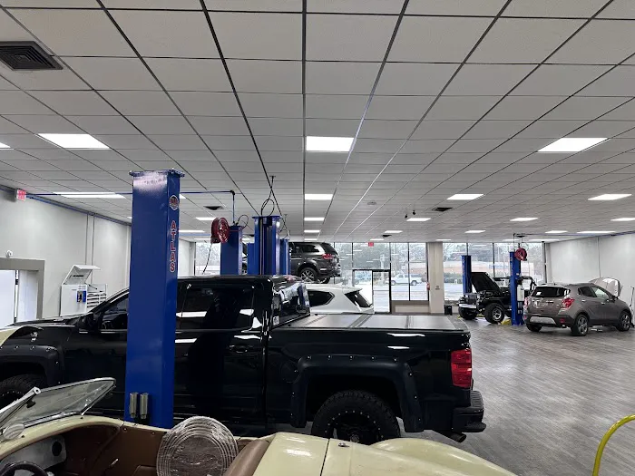 Pensacola AC & Auto Service Center Picture 2