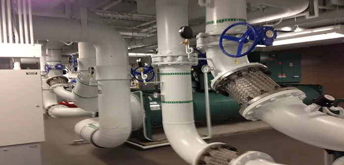 Larry Tronu Mechanical Picture 4