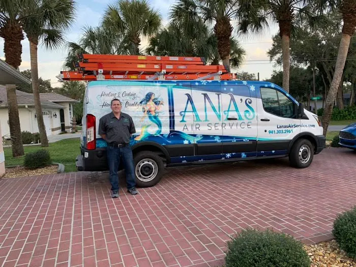 Lana's Air Service Picture 9