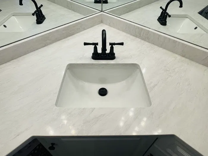 Wade's Repair Service Inc Picture 4