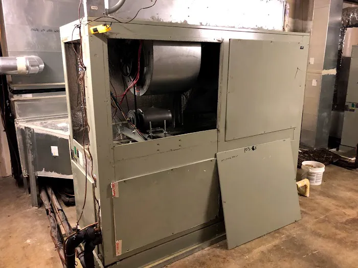 Oak Hill Heating & Air Conditioning Picture 5