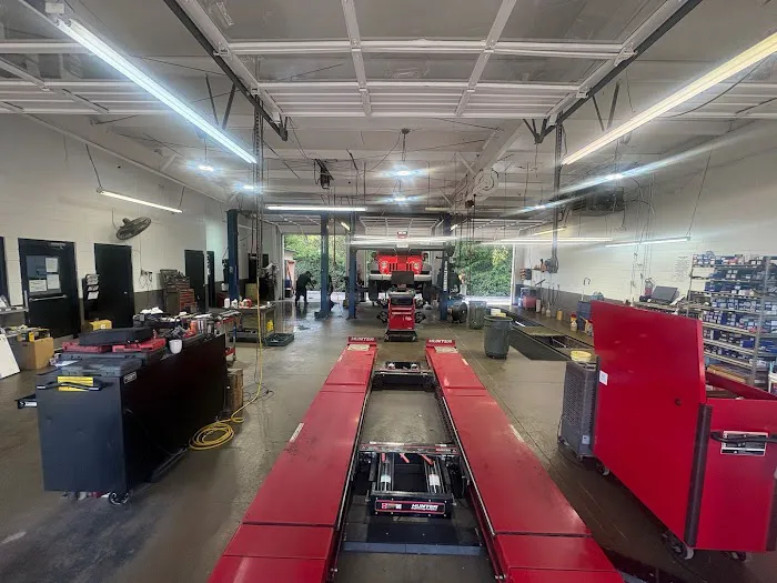 Precision Tune Auto Care Picture 1