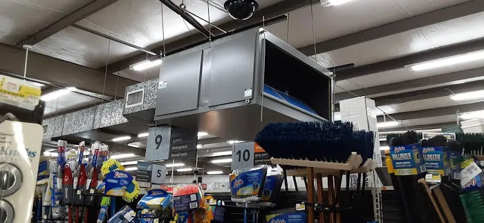 Deale's LLC Picture 3