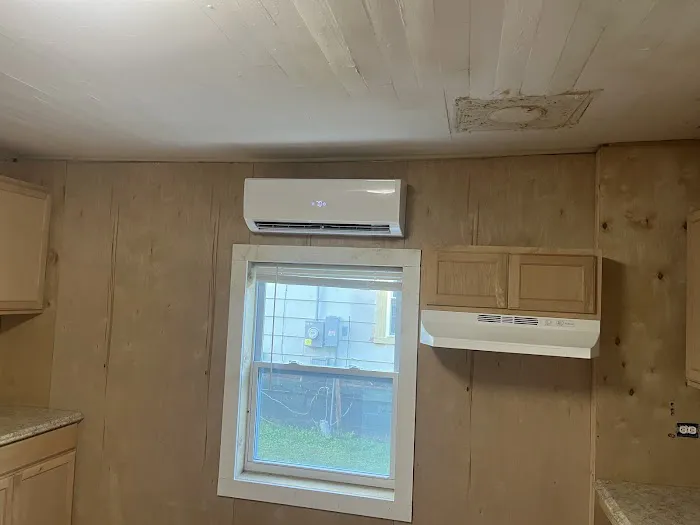 Breathe Easy Heating and Air Picture 1