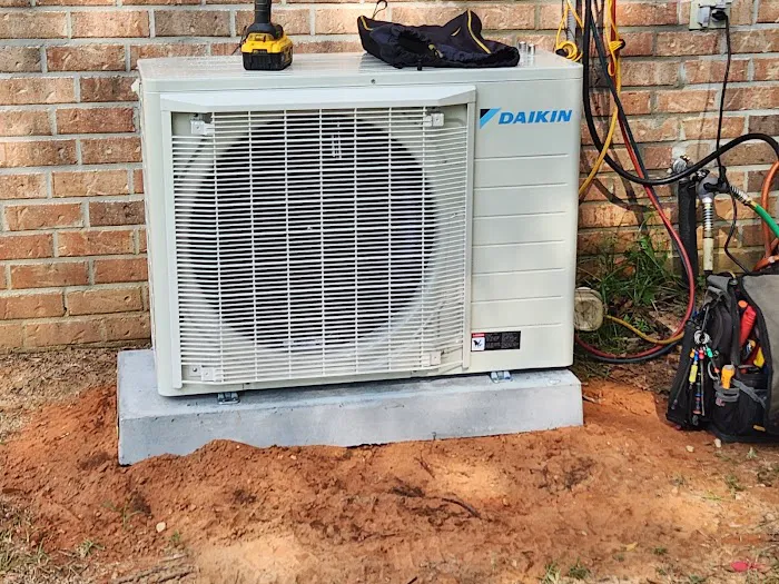 Service Air Eastern Shore Picture 2