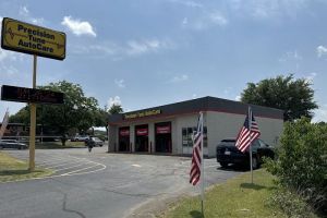 Auto Service Center