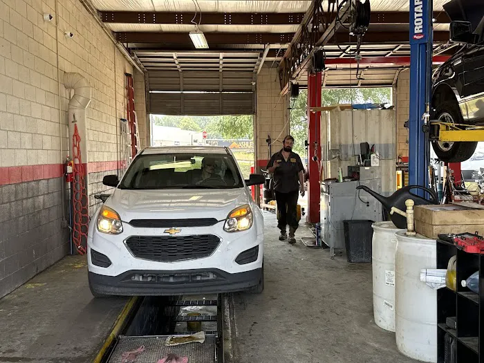 Precision Tune Auto Care Picture 4