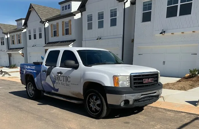 Arctic Circle Air Picture 3