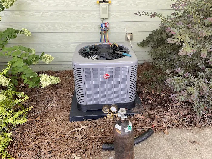 Vickers Heating & Air Conditioning Inc Picture 1