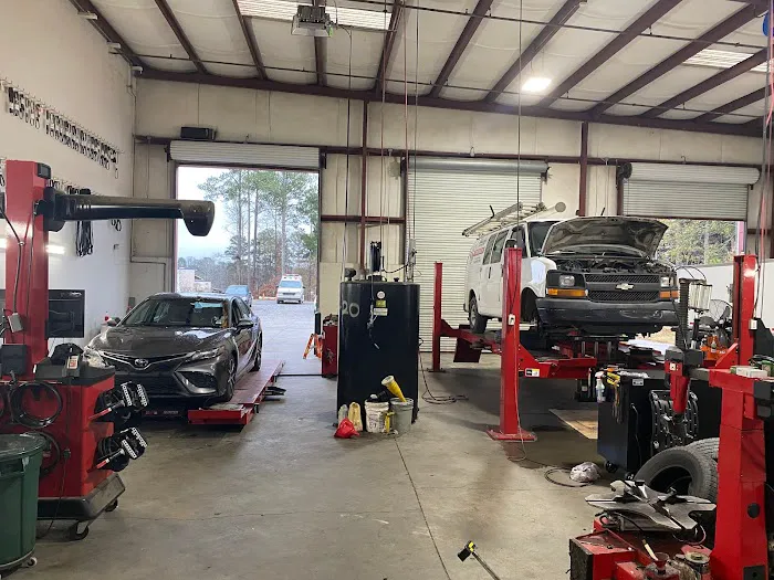 Barber Auto Repair & Air Conditioning Picture 2