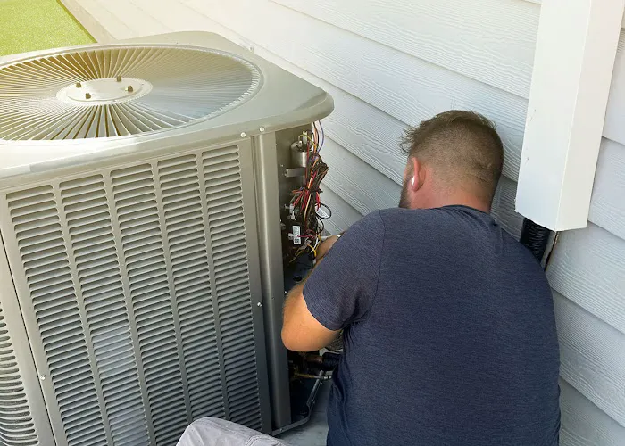 Universal Air Conditioning & Plumbing Picture 4