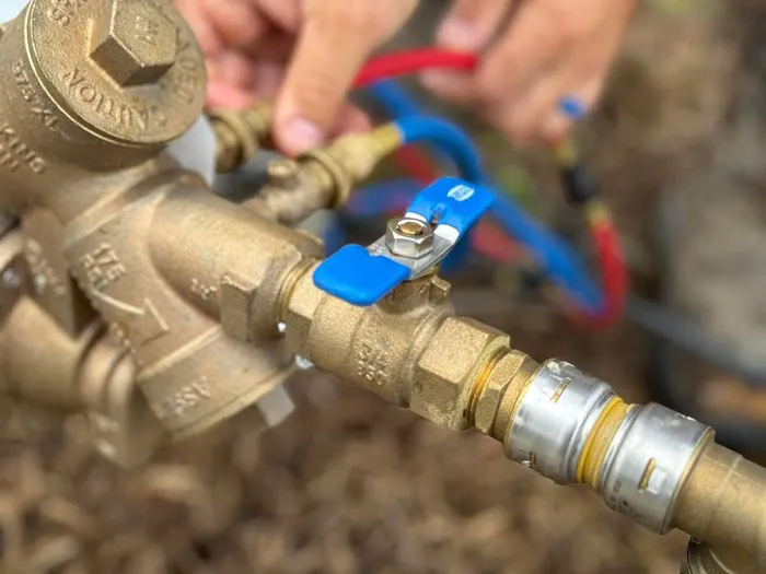 Universal Air Conditioning & Plumbing Picture 8