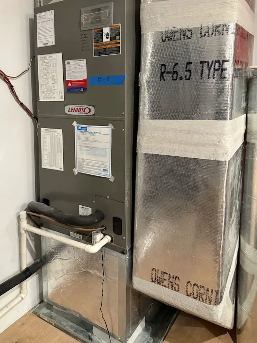 Universal Air Conditioning & Plumbing Picture 10