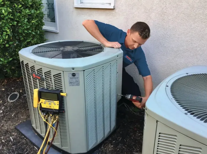 Cape Coral Air Conditioning & Heating Picture 3