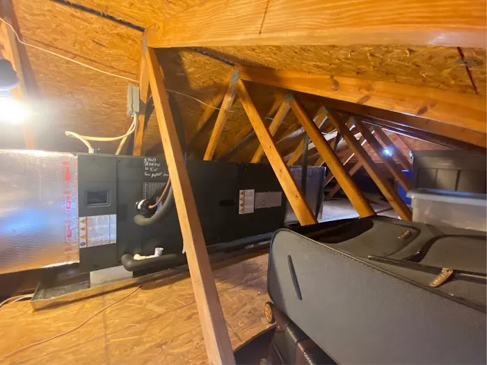 St. Clair's Custom Air Picture 9