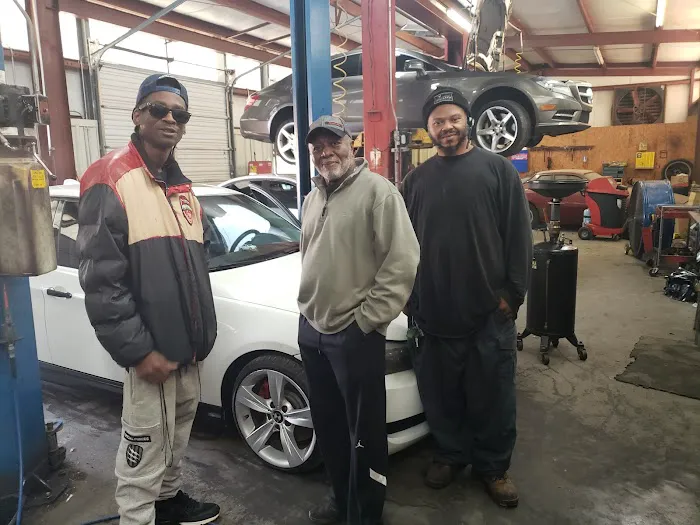 A-Z Auto Repair Picture 2