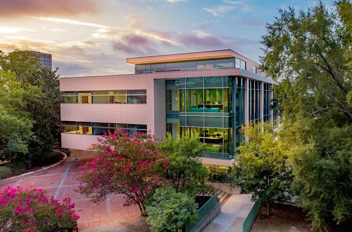 W O Blackstone & Co Inc Picture 7