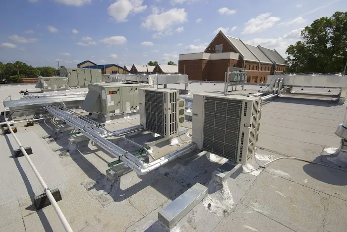 W O Blackstone & Co Inc Picture 6