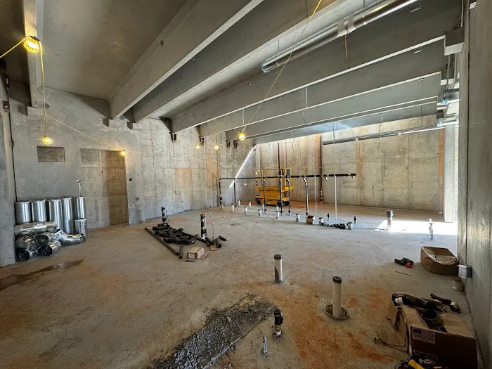 W. B. Guimarin & Co. Picture 1