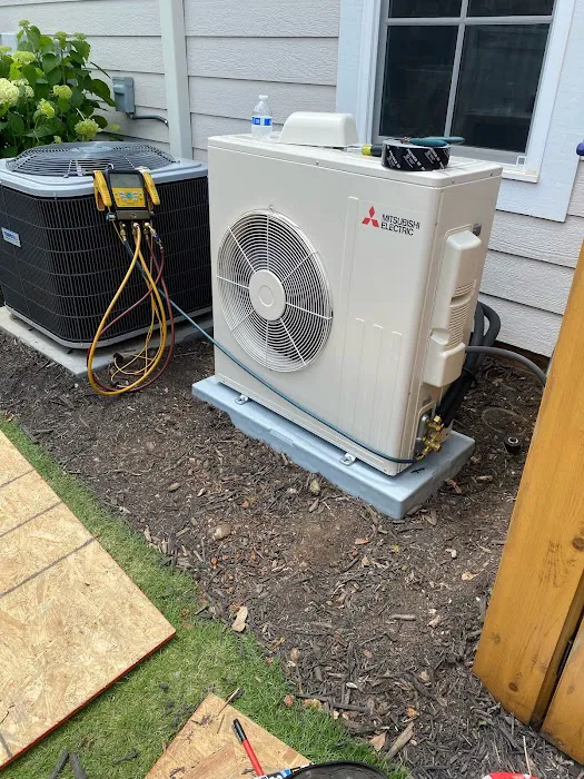 Davis And Sons Heating and Air LLC Picture 7