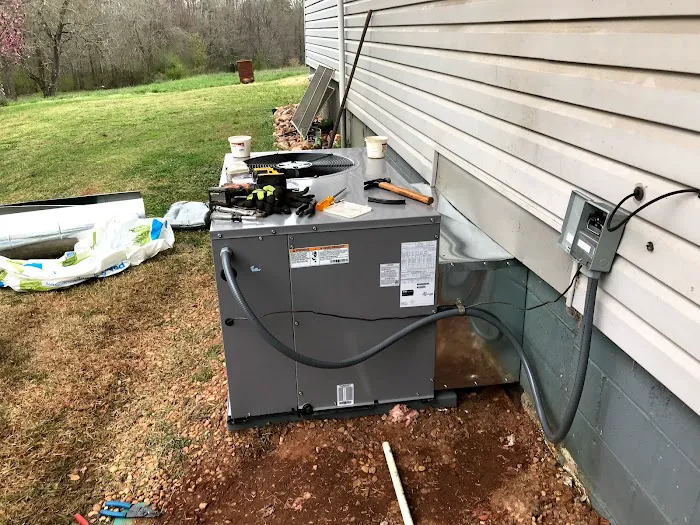 Steve Buggay Heating & Air Condtioning LLC Picture 1