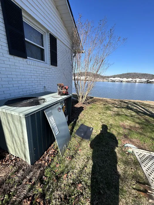 Holmes Heating & Cooling Picture 4