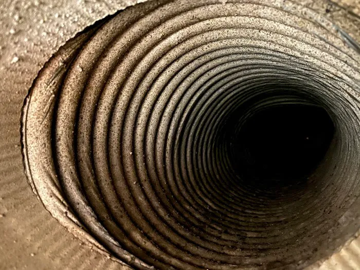 Chill Squad Air Conditioning Picture 2