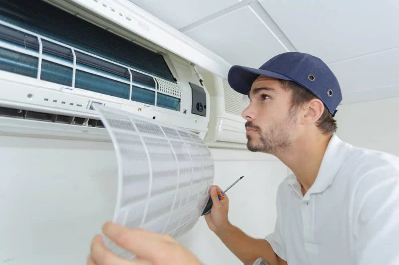 How Long Should It Take to Fix an Air Conditioning Leak?