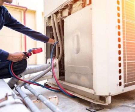 Pros and Cons of Fixing Your Air Conditioner on Your Own: Is It Worth the Risk?