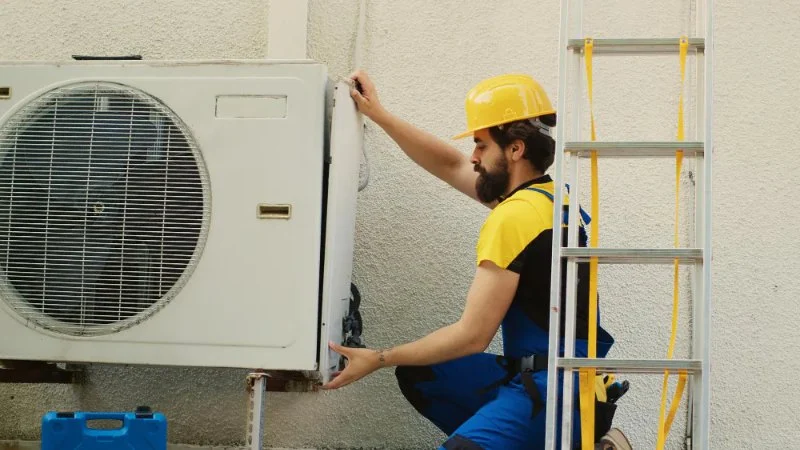 Who Should You Trust When You Need to Get Your AC Fixed?