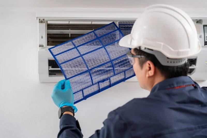 How to Clean and Maintain Your Air Conditioner’s Filters
