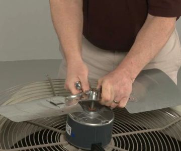 How to Repair an Air Conditioner with a Faulty Fan Blade