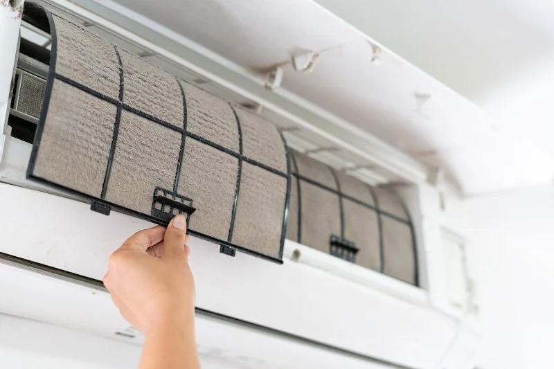 How to Clean Your Air Conditioning Filter and Prevent Clogging