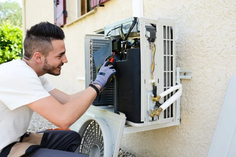 How to Handle an Air Conditioner Compressor Problem and Avoid Costly Repairs