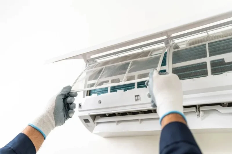 How to Maintain Your Air Conditioner’s Efficiency Throughout the Year