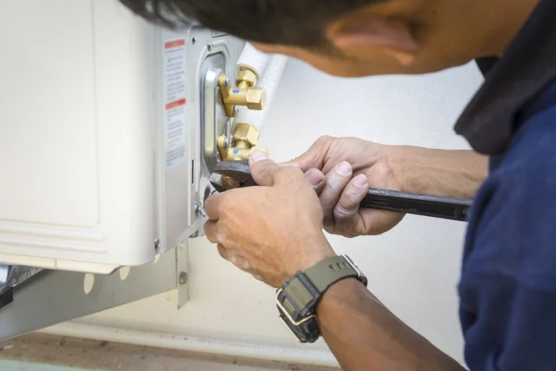 The Basics of Diagnosing and Repairing Air Conditioner Problems