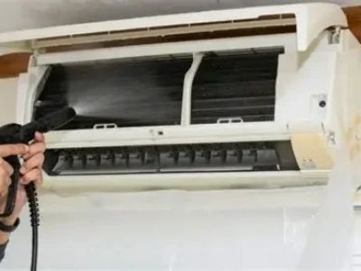 How to Maintain Your AC’s Efficiency with Routine Cleaning