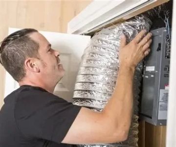 How to Repair an Air Conditioner with a Broken Duct System
