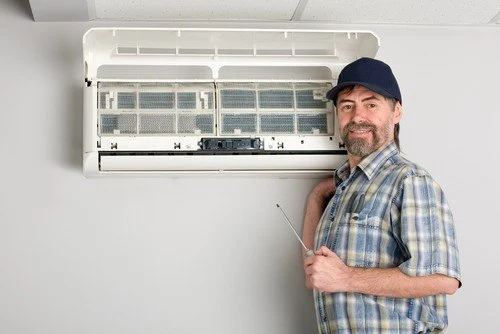 Fixing an Air Conditioner That’s Blowing Warm Air – What You Should Check