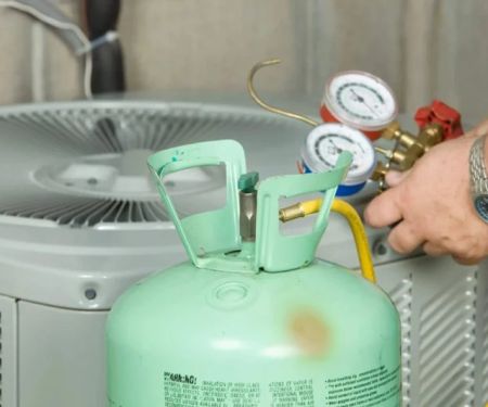 How to Determine if Your Air Conditioner Needs a Refrigerant Recharge